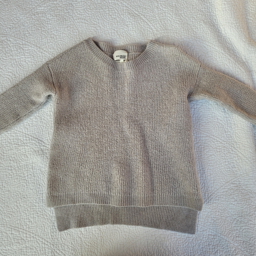 ARITZIA WILFRED FREE 100% Wool Sweater (XS)